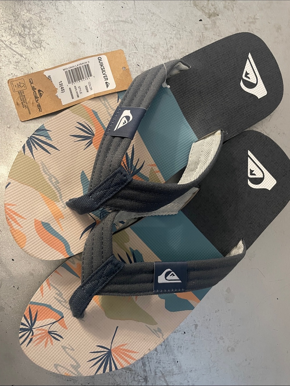 Quiksilver Men's Tropical Pattern Flip Flops in Black, Teal & Tan